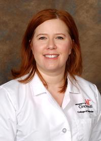 Photo of Bethany Schmidt, CRNA