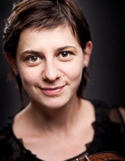 Headshot of Alexandra Kazovsky