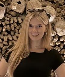 Holly Dahani