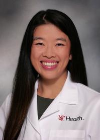 Photo of Lauren Huang